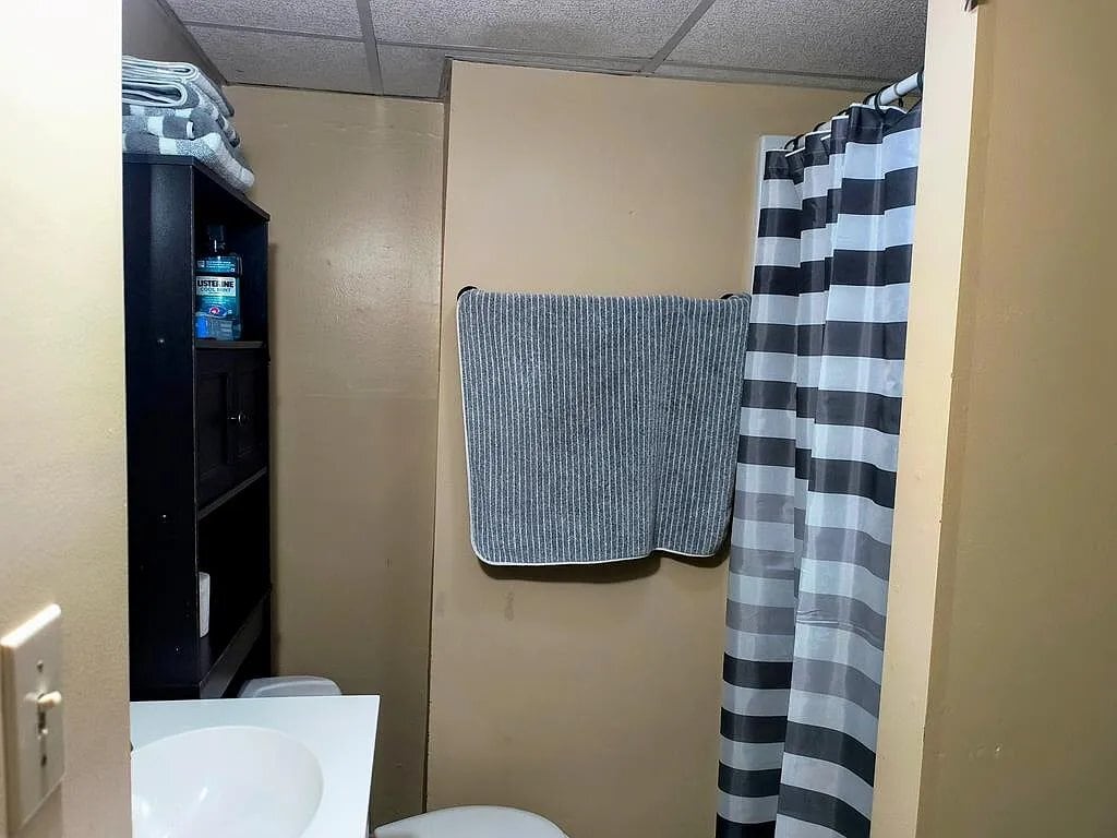 Building Photo - 2820 Austinville Rd