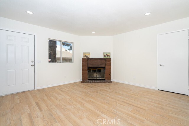 Building Photo - 1251 S Meadow Ln
