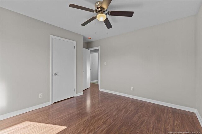 Building Photo - 1913 Corrinna St