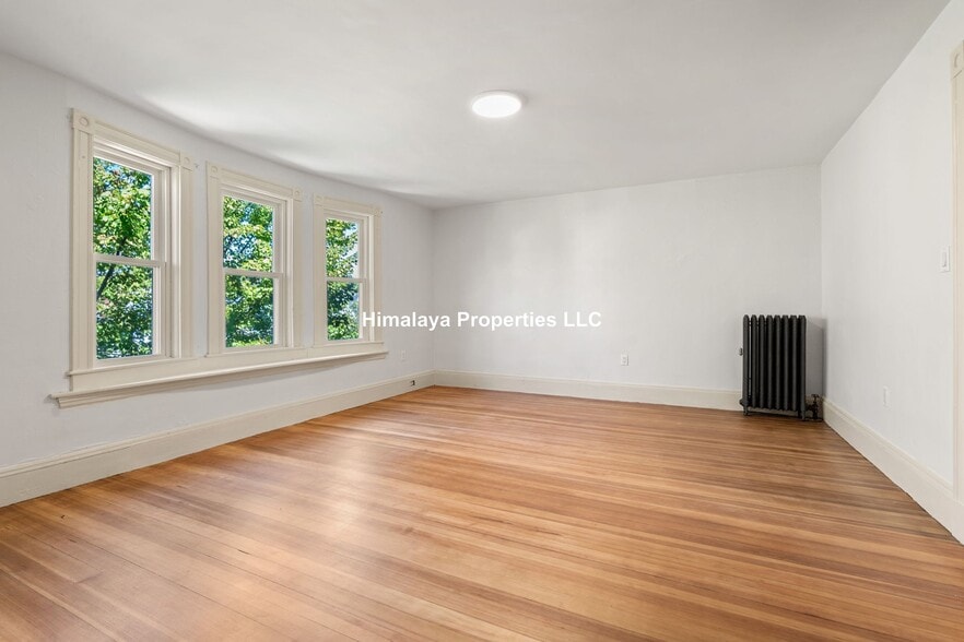 Building Photo - 45 Packard Ave