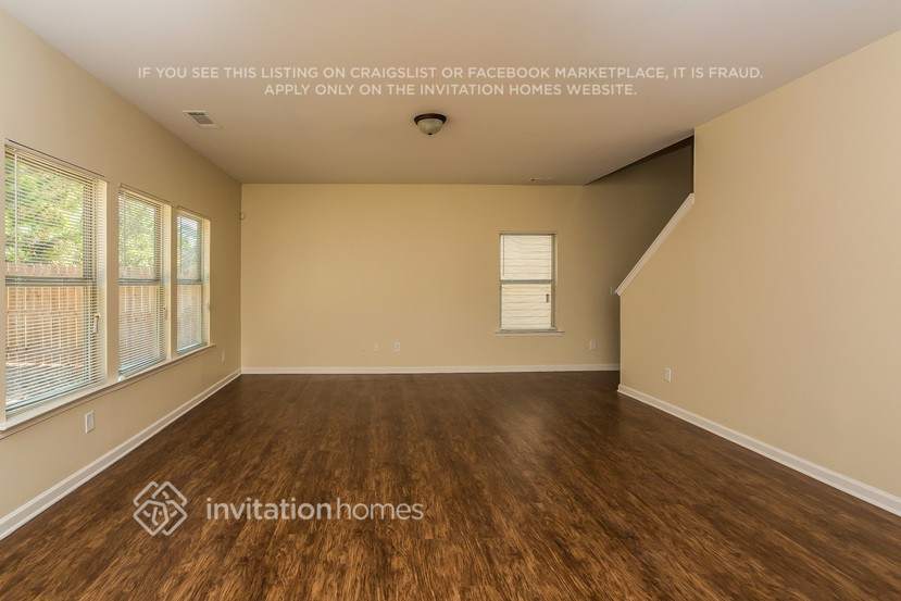 Building Photo - 4830 Medlock Trail Ct SW