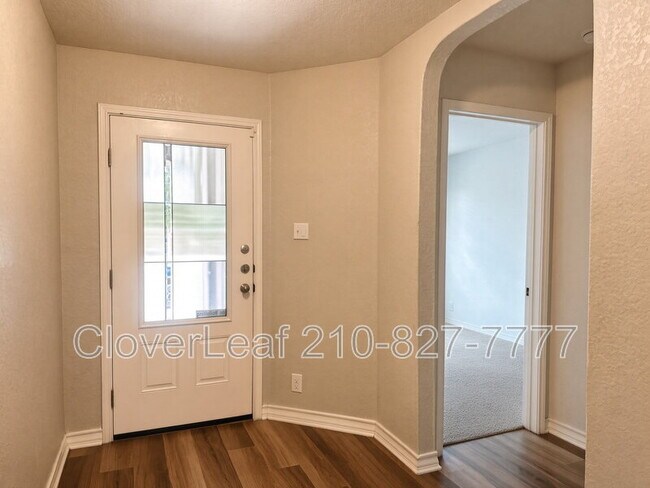 Building Photo - 8936 Taylor Grv