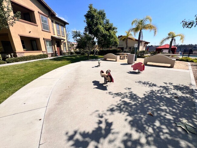Building Photo - Sorrento Valley Second Story Corner Unit 3...