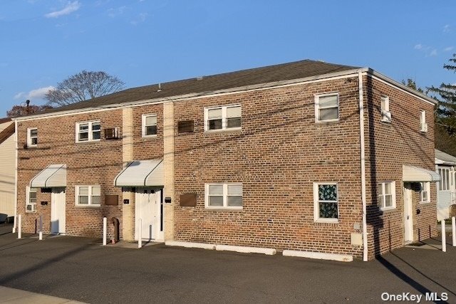 679 Hilda St - 679 Hilda St East Meadow NY 11554 | Apartment Finder