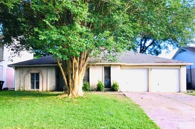 Primary Photo - 11427 Newbrook Dr