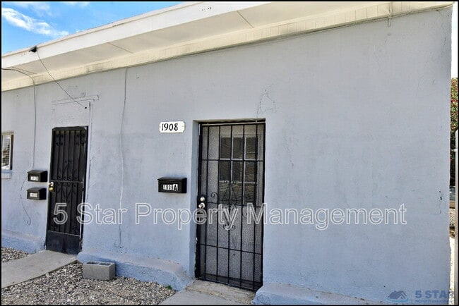 Building Photo - 1908 Olive Ave