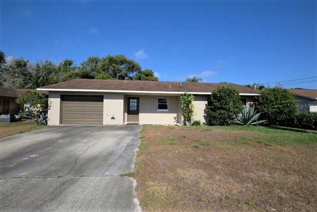 Building Photo - 124 Lakeview Dr