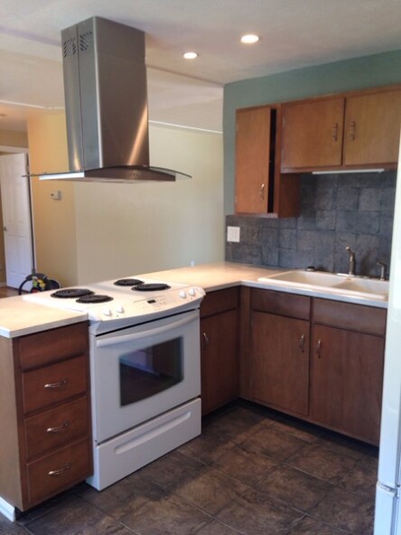 Building Photo - Fabulous Lakewood Home!