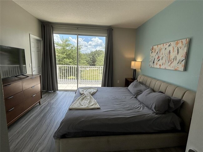 Building Photo - 1421 Retreat Cir