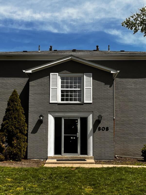Building Photo - 808 Riverview Dr