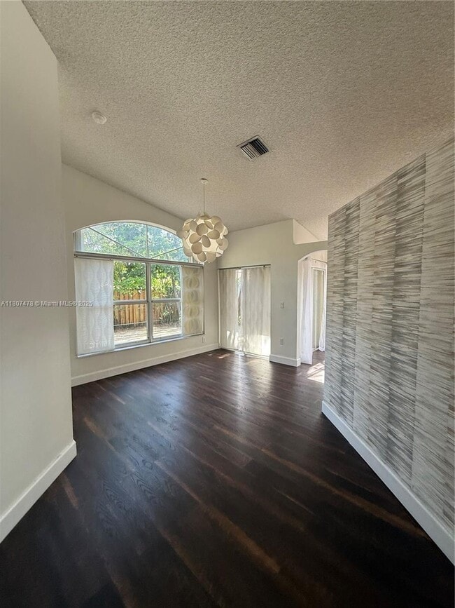 Building Photo - 5858 NW 113th Pl