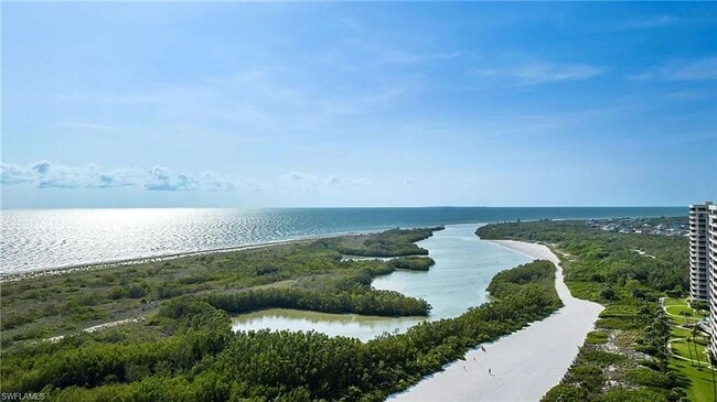 Building Photo - 320 Seaview Ct