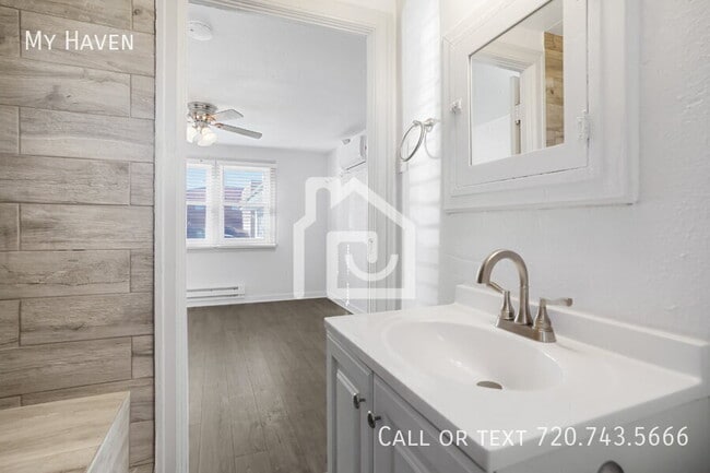 Building Photo - 7015 W 38th Ave