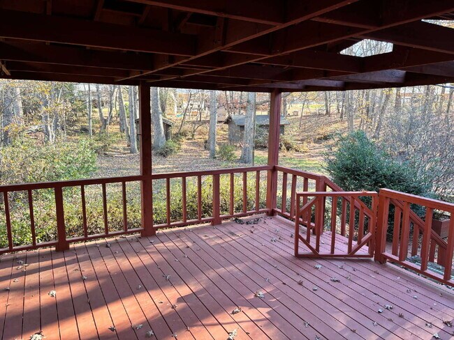 Building Photo - Charming Home for Rent on Quiet Cul-de-Sac!