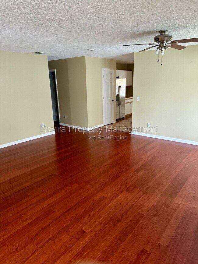 Building Photo - 1326 Aguacate Ct