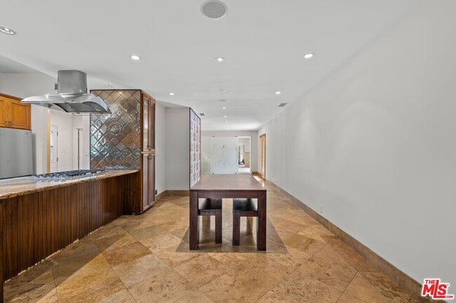 Building Photo - 12510 W Sunset Blvd