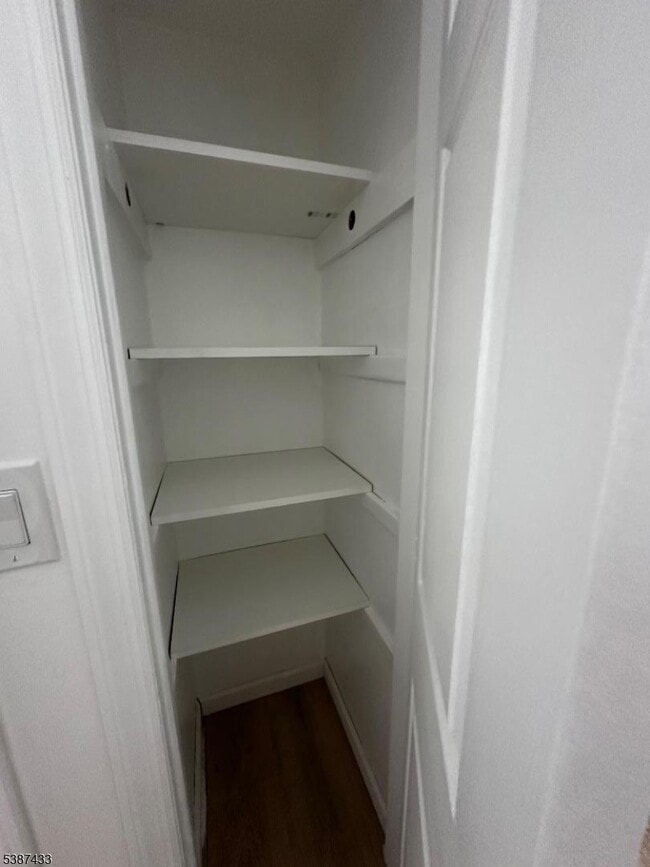 Building Photo - 56 Clark St