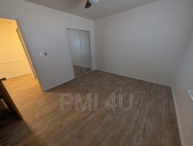 Building Photo - 3213 22nd Ave SE