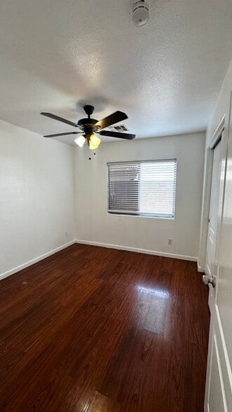 Building Photo - 13434 N 130th Ln