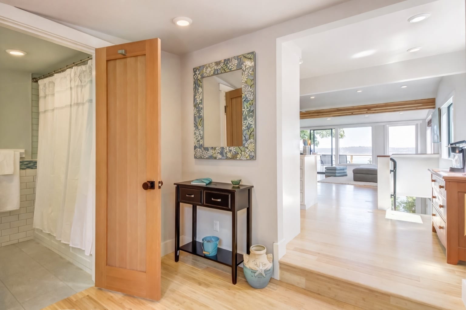 Building Photo - 8232 SW Hawthorne Ln