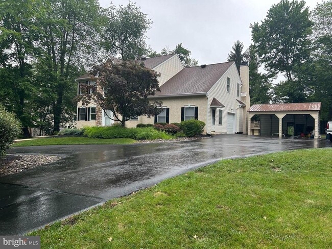 Building Photo - 114 Lenape Dr