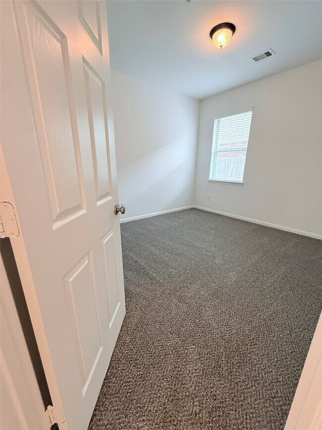 Building Photo - 4031 Addison Ranch Ln