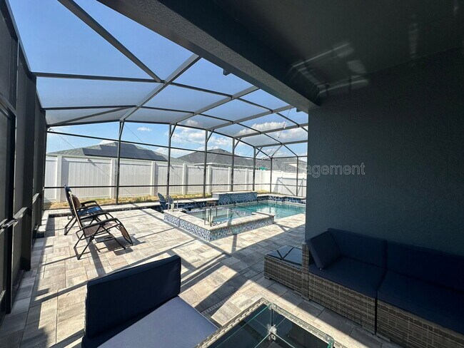 Building Photo - 5580 Vigo Lp