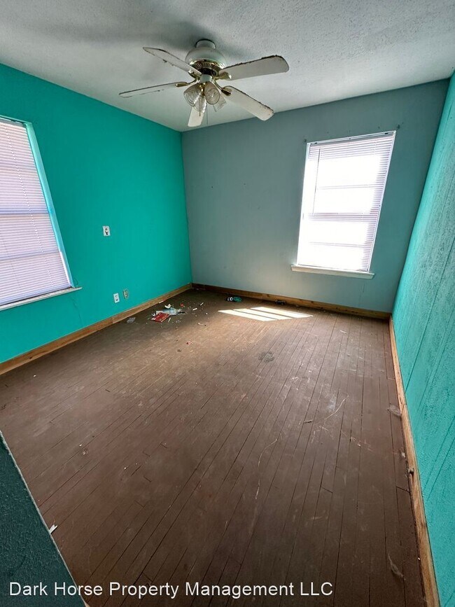 Building Photo - 3 br, 1 bath House - 401 South Horn Street