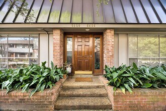 Building Photo - 6456 Bayou Glen Rd