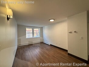 Building Photo - 1 Franklin St