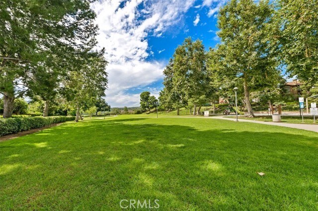 Building Photo - 26 Trail Canyon Dr