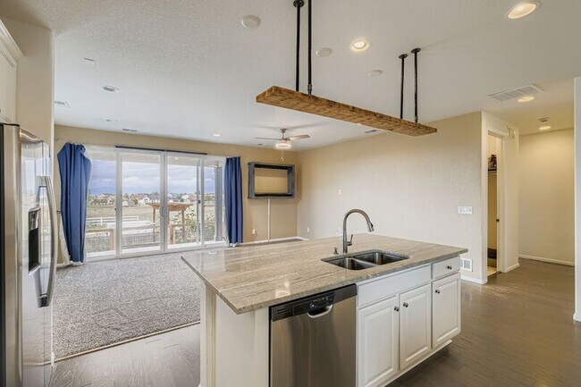 Building Photo - 9740 Aberdale Ct