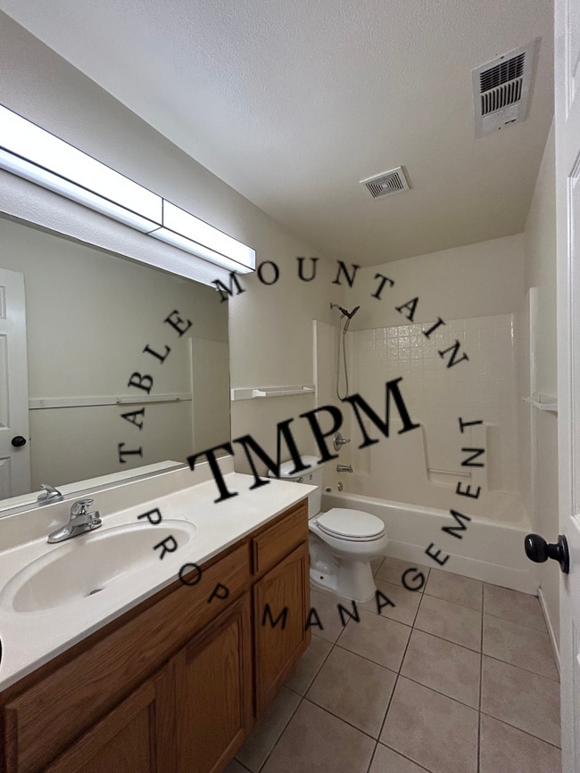 Building Photo - 111 Buck Run Dr