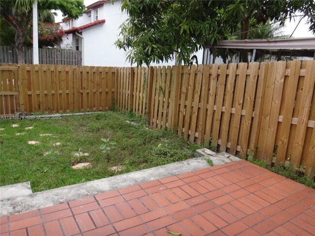 Building Photo - 20806 SW 83rd Ave