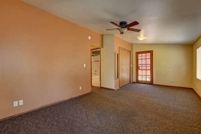 Building Photo - Nestled In the Granite Dells!