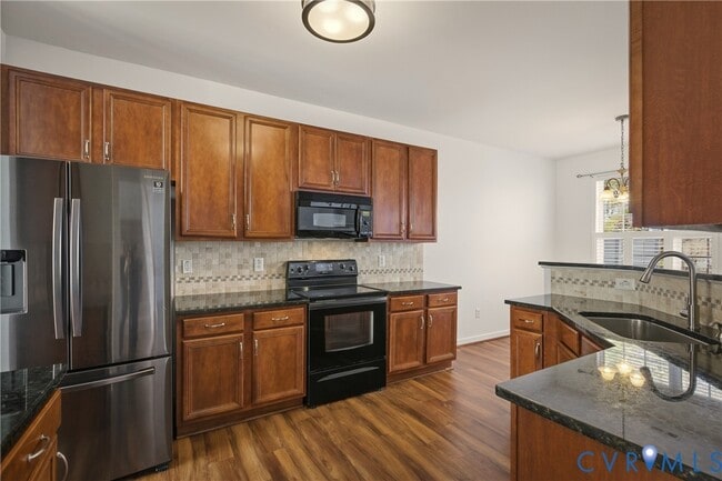 Building Photo - 14924 Watermill Lake Trail