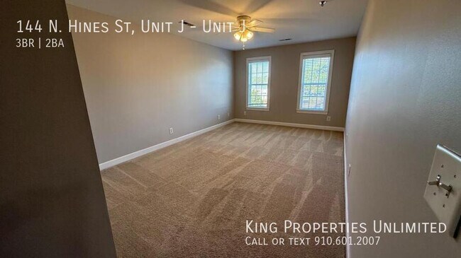 Building Photo - 144 N Hines St