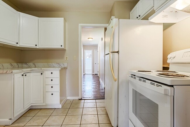Building Photo - 3/ 1 Home for Rent!