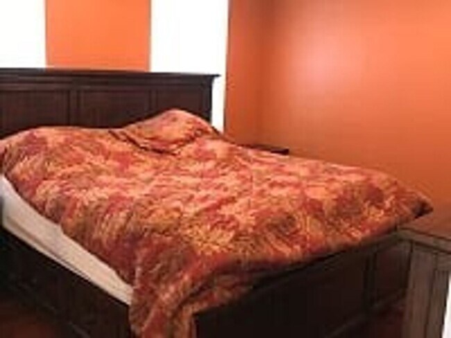 Building Photo - Jackson Square - 2 Bedroom. 2.5 Bathroom Condo