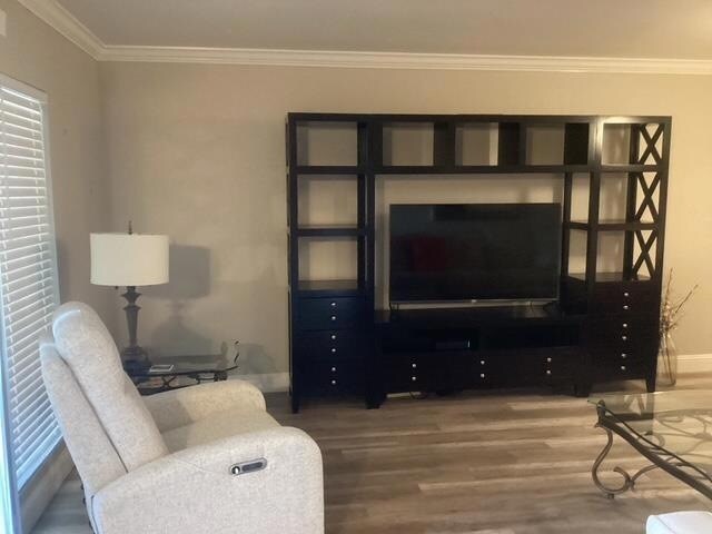 Building Photo - 565 Peerless Way