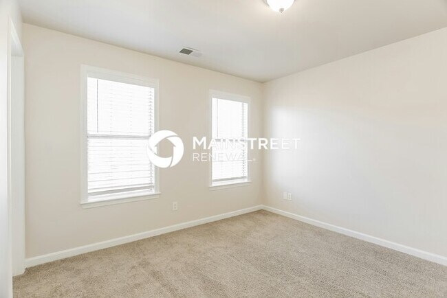 Building Photo - 3 Bedroom Pet-Friendly Home in BESSEMER, AL with Main Street Renewal