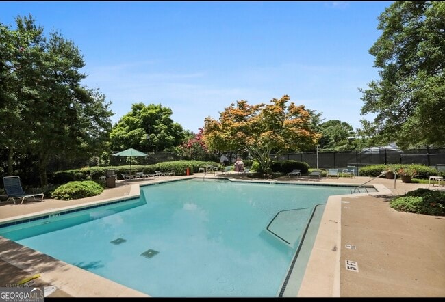 Building Photo - 81 Hampshire Ct