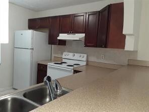 Building Photo - 4100 Riverside Dr