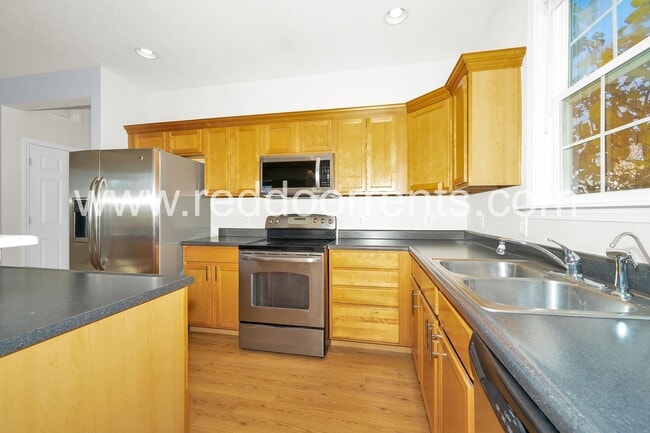 Building Photo - 7737 Solomon Dr