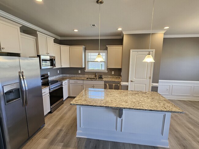 Building Photo - 112 Mergini Dr