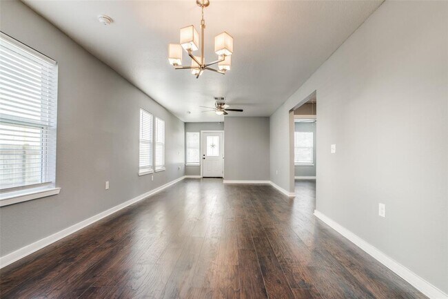 Building Photo - 1212 Hamblen St