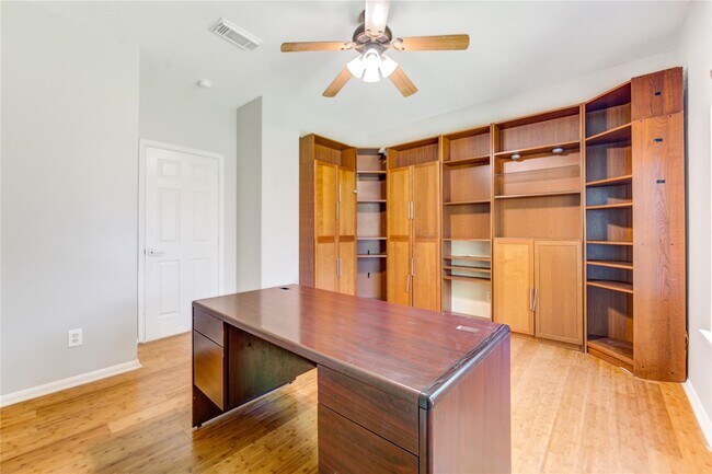 Building Photo - 12207 Lakewood Glade Ct
