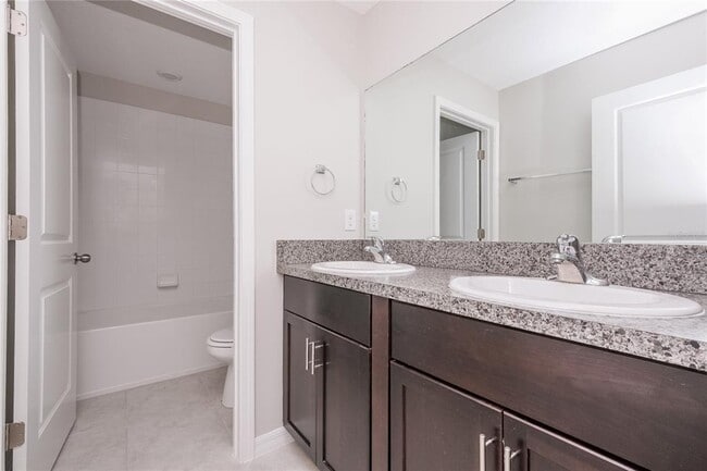 Building Photo - 5227 White Chicory Dr