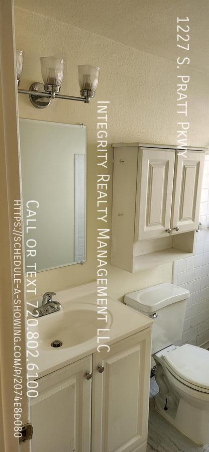 Building Photo - 1227 S Pratt Pkwy