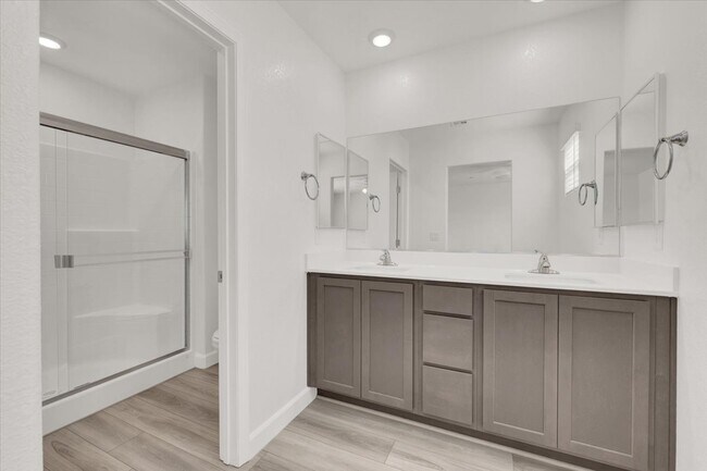 Building Photo - 3621 Arcadian Sea St